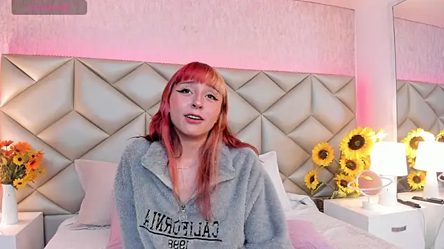 dafnne hall online show from 25, 11, 2025