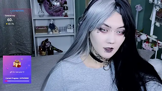 GothXRaven online show from 14, 12, 2025