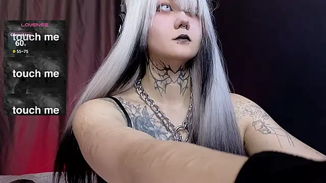 GothXRaven online show from 21, 10, 2025