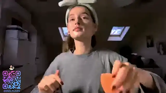 DarlineBrustera online show from 18, 10, 2025