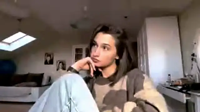 DarlineBrustera online show from 12, 10, 2025