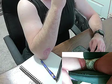 txcrossdresser09 online show from 25, 2, 2026