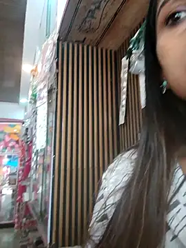 Snapshot of hotshreya69 chatting on 6, 11, 2025 hotshreya69 online show from 6, 11, 2025