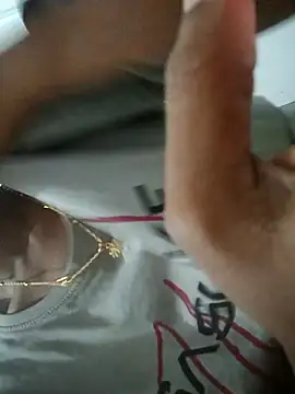 Snapshot of hotshreya69 chatting on 8, 11, 2025 hotshreya69 online show from 8, 11, 2025