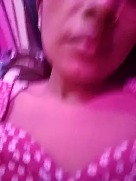 Snapshot of hotshreya69 chatting on 21, 10, 2025 hotshreya69 online show from 21, 10, 2025