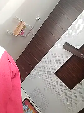 soft hearted online show from 4, 2, 2026