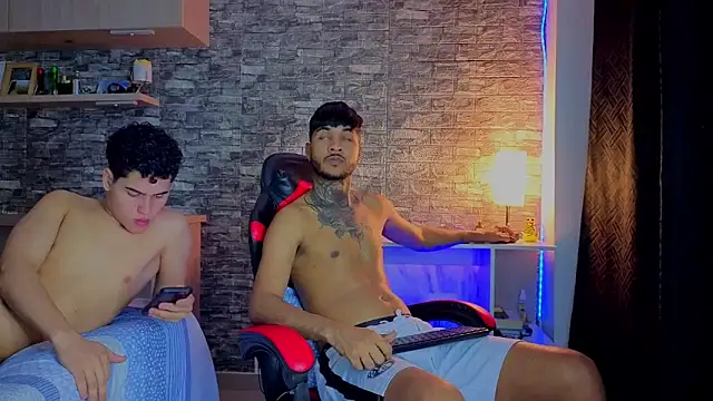 Snapshot of Theimperialboys_ chatting on 17, 5, 2026 Theimperialboys online show from 17, 5, 2026