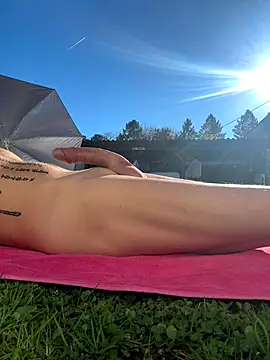 maxmaxmad8502 online show from 4, 11, 2025