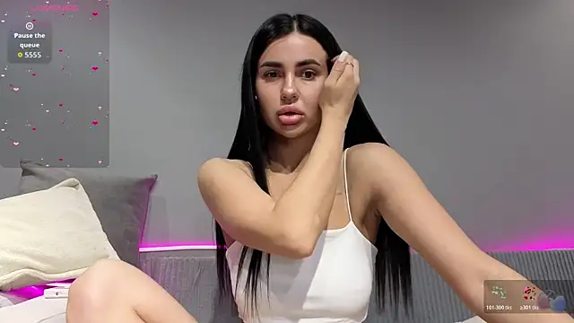 Snapshot of Mary__foxy chatting on 3, 5, 2026 Mary foxy online show from 3, 5, 2026
