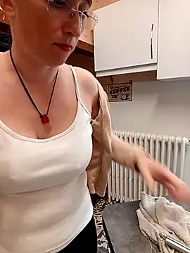 Sophierob1 online show from 8, 10, 2025