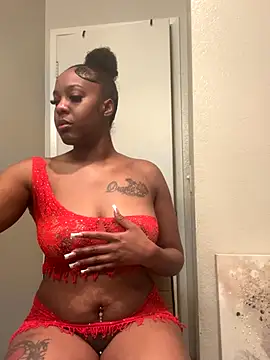 ObsessedWLyla online show from 13, 10, 2025