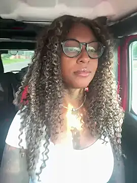 Snapshot of MistiSavannah chatting on 28, 6, 2026 MistiSavannah online show from 28, 6, 2026