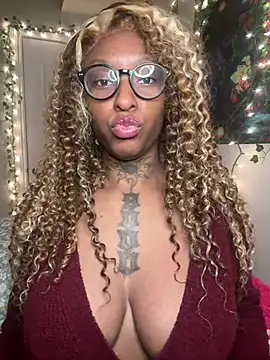 MistiSavannah online show from 19, 4, 2026