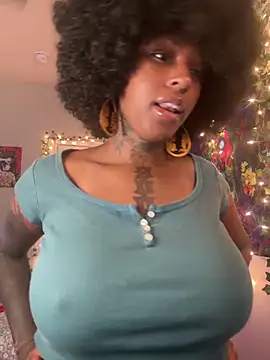 Snapshot of MistiSavannah chatting on 17, 6, 2026 MistiSavannah online show from 17, 6, 2026