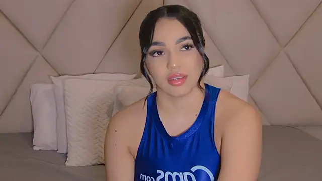 CharlotteeBrownn online show from 19, 3, 2026