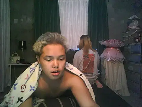 Snapshot of Sweet-shopia chatting on 23, 5, 2026 Sweet-shopia online show from 23, 5, 2026