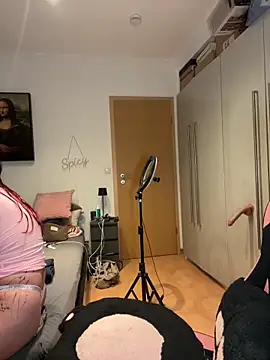 Snapshot of OliviaaFischer chatting on 24, 5, 2026 OliviaaFischer online show from 24, 5, 2026