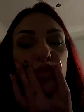 Snapshot of OliviaaFischer chatting on 3, 11, 2025 OliviaaFischer online show from 3, 11, 2025