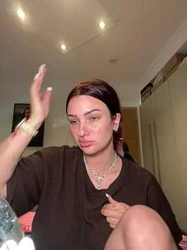 Snapshot of OliviaaFischer chatting on 15, 6, 2026 OliviaaFischer online show from 15, 6, 2026