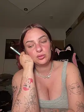 Snapshot of OliviaaFischer chatting on 21, 6, 2026 OliviaaFischer online show from 21, 6, 2026