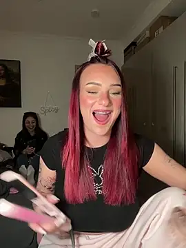 OliviaaFischer online show from 10, 3, 2026