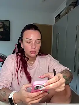 OliviaaFischer online show from 19, 4, 2026