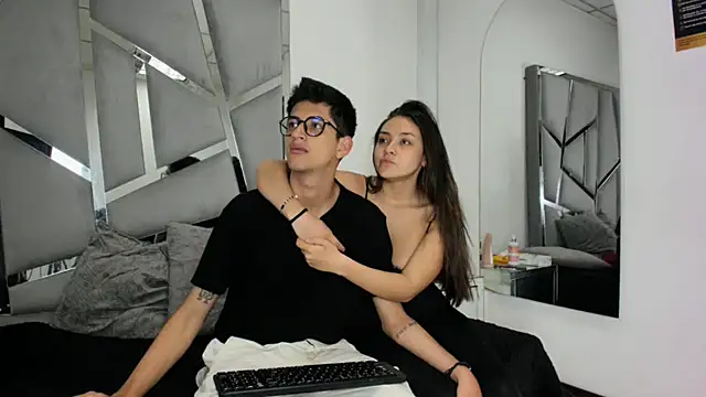Noa Arez online show from 25, 9, 2025