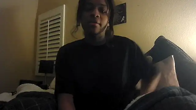 Snapshot of Marlowlovee chatting on 10, 7, 2026 Marlowlovee online show from 10, 7, 2026