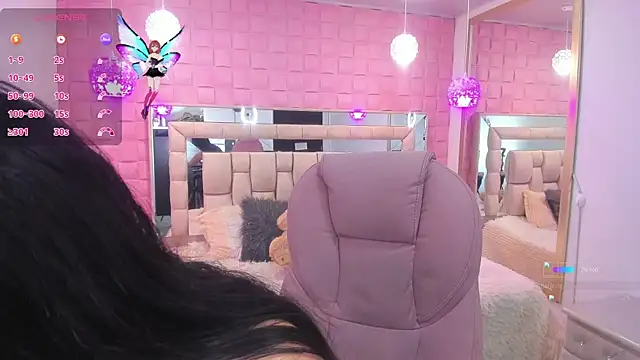  laaura  online show from 10, 10, 2025