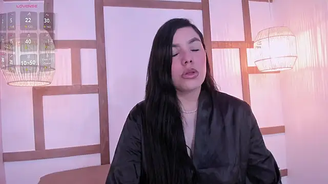 RenataLeclair online show from 8, 11, 2025