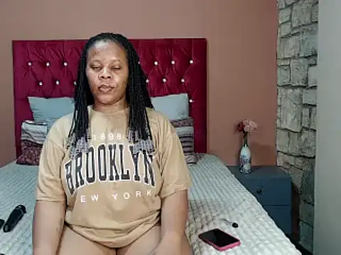 EmmyLove1 online show from 22, 9, 2025