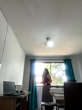 emma hot2006 online show from 26, 10, 2025