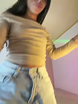 LilybethGray online show from 12, 4, 2026