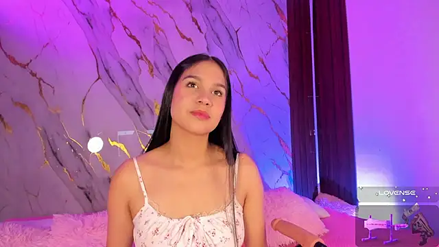 Emmiicute online show from 21, 12, 2025