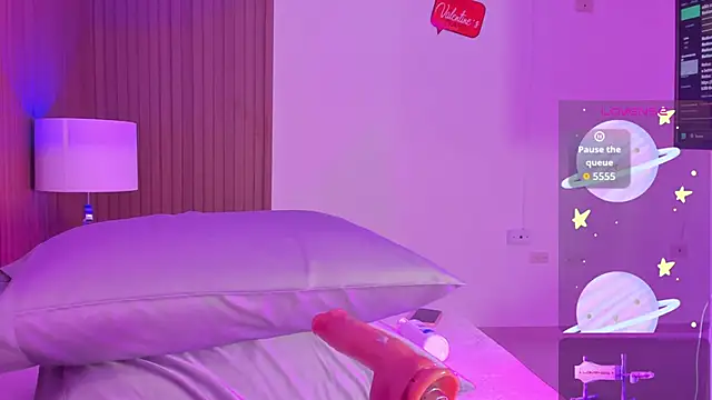 eimy jones  online show from 15, 4, 2026