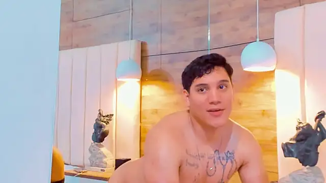 Snapshot of RaymondMorris chatting on 2, 10, 2025 RaymondMorris online show from 2, 10, 2025