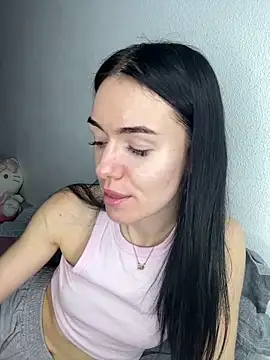 Snapshot of karrr__aaa chatting on 20, 12, 2025 karrr aaa online show from 20, 12, 2025