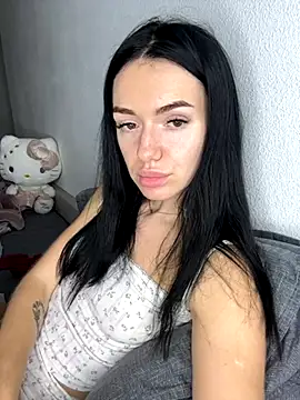 Snapshot of karrr__aaa chatting on 11, 10, 2025 karrr aaa online show from 11, 10, 2025