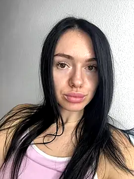 Snapshot of karrr__aaa chatting on 18, 11, 2025 karrr aaa online show from 18, 11, 2025