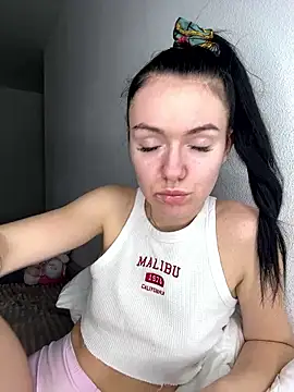 Snapshot of karrr__aaa chatting on 12, 1, 2026 karrr aaa online show from 12, 1, 2026