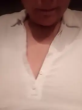 Snapshot of Cassandrina1 chatting on 8, 11, 2025 Cassandrina1 online show from 8, 11, 2025