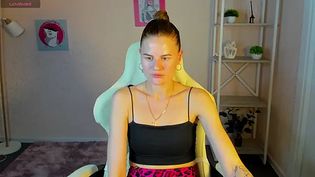 Wanda Gomez online show from 9, 9, 2025