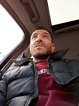 Alexdaniel89 online show from 4, 3, 2026