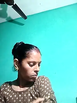 Snapshot of Suhana_pandit chatting on 22, 9, 2025 Suhana pandit online show from 22, 9, 2025