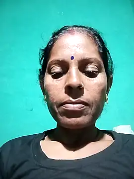 Snapshot of Suhana_pandit chatting on 8, 10, 2025 Suhana pandit online show from 8, 10, 2025