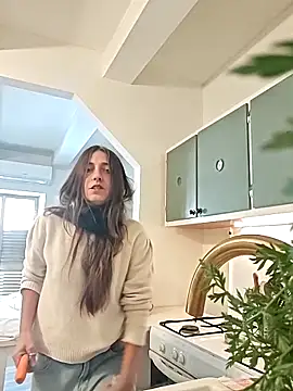 DaisyDea online show from 5, 11, 2025