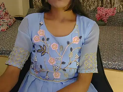 hoty-priya online show from 11, 11, 2025