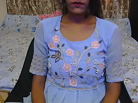 Snapshot of hoty-priya chatting on 29, 9, 2025 hoty-priya online show from 29, 9, 2025