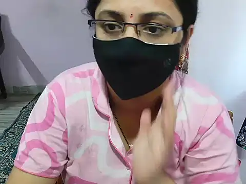 Snapshot of jannu6482 chatting on 1, 2, 2026 jannu6482 online show from 1, 2, 2026