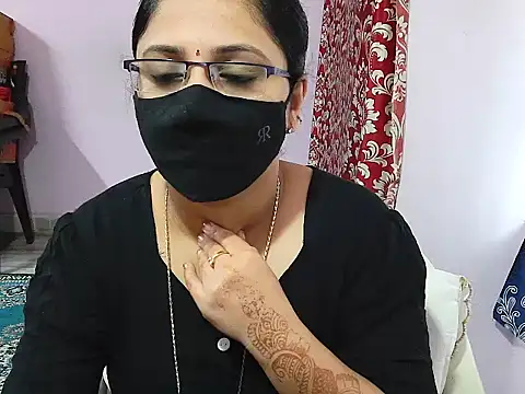 Snapshot of jannu6482 chatting on 30, 11, 2025 jannu6482 online show from 30, 11, 2025